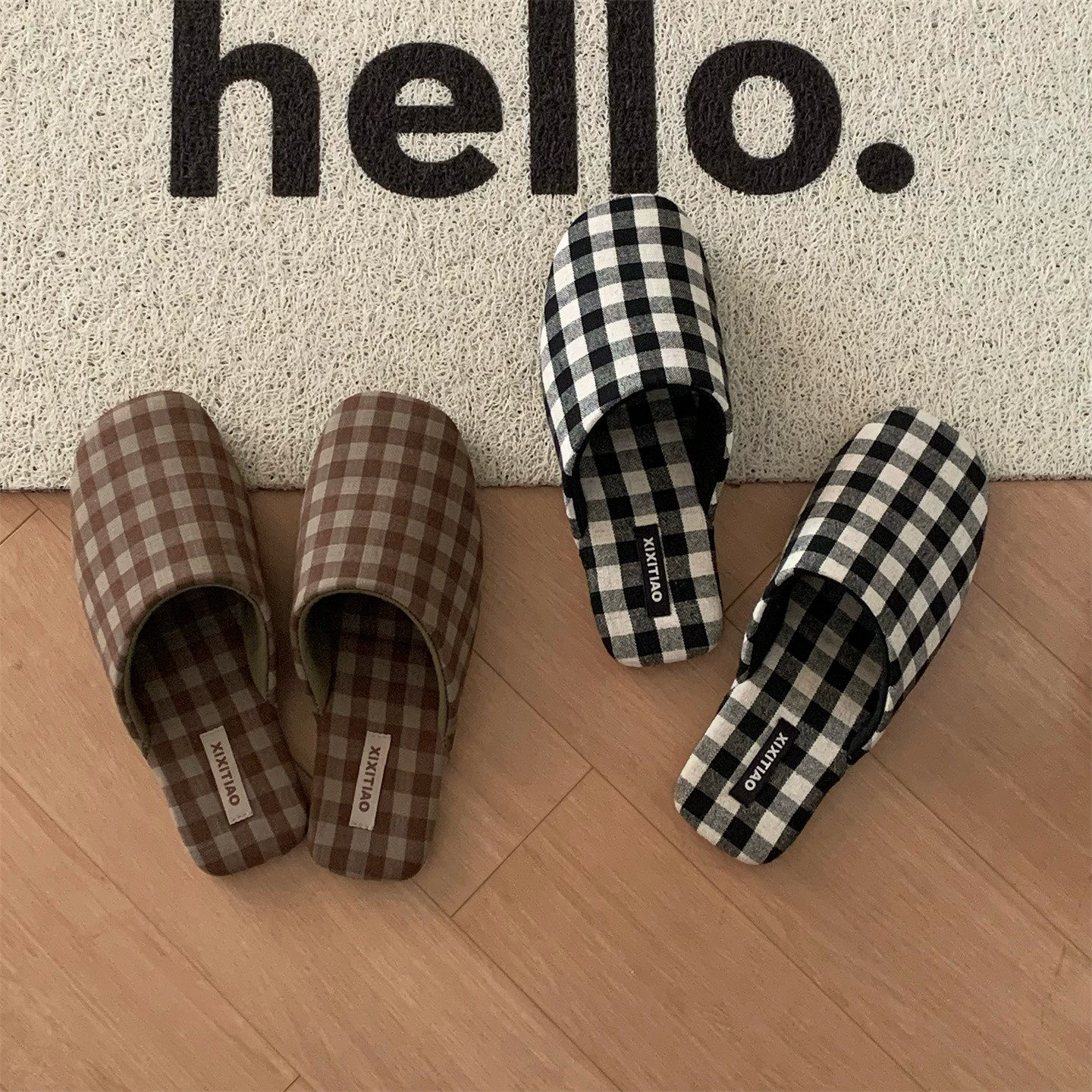 女学生休闲时尚日式格子