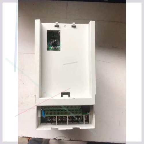 议价GODBELL.1.5千瓦220伏变频器一台
