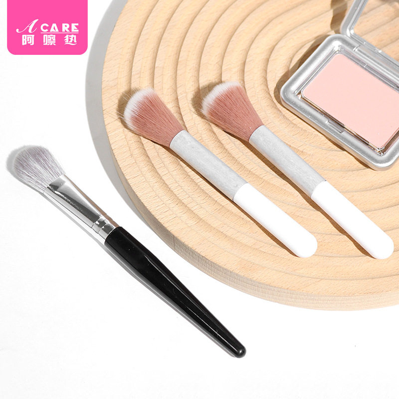 腮红刷B1pn081-腮红高光散粉刷便携腮红化妆刷点彩刷便携化妆工具,彩妆/香水/美妆工具,化妆刷,淘宝优惠券,粉丝福利购,淘宝优惠卷