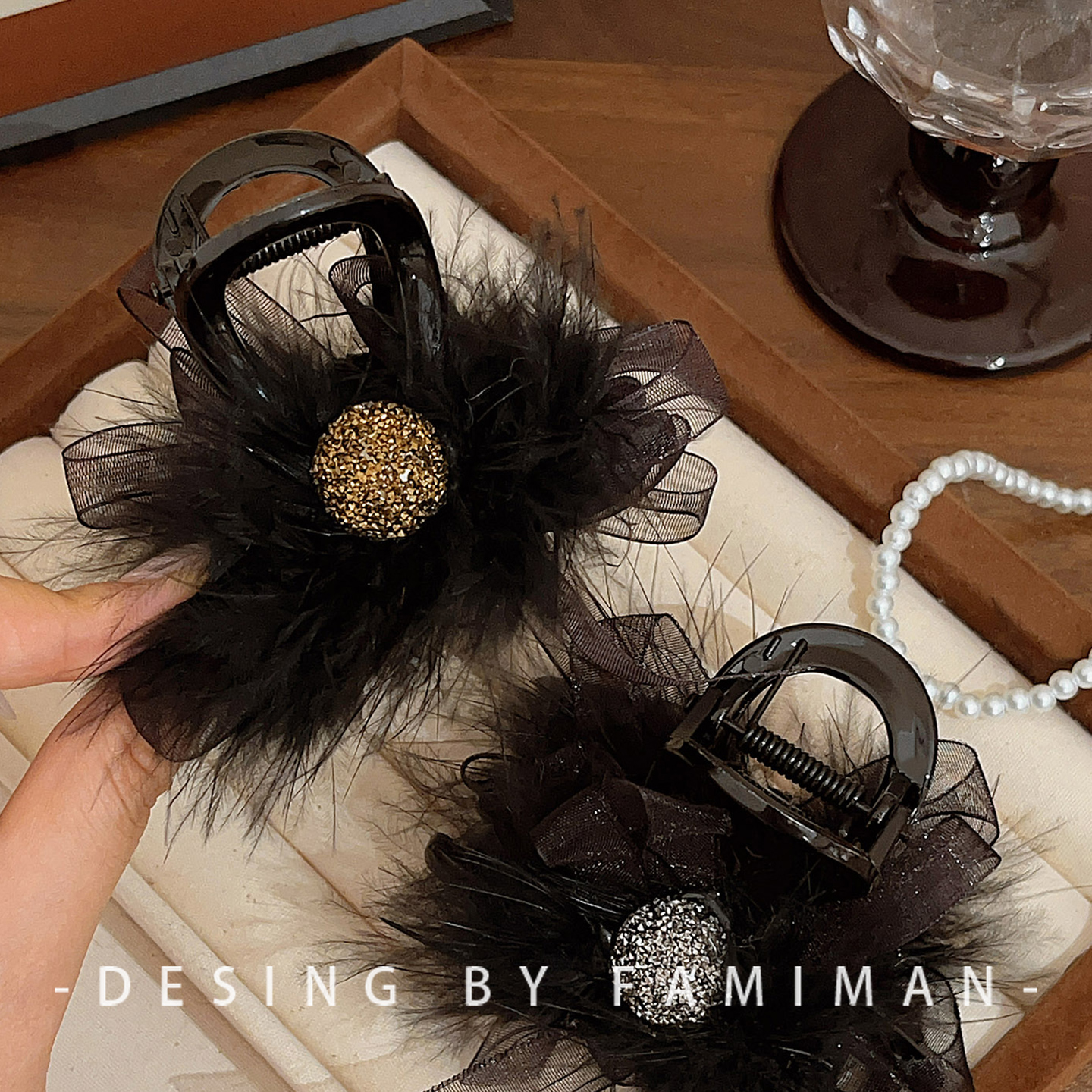 秋冬黑色闪钻网纱羽毛抓夹