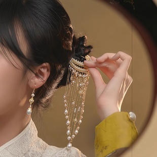 流光发钗的美无需多言~新中式国风流苏步摇u型发簪马面裙订婚发饰