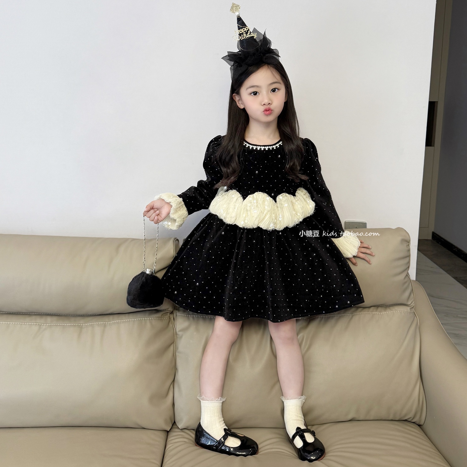 女童黑色闪闪丝绒拼接网纱连衣裙