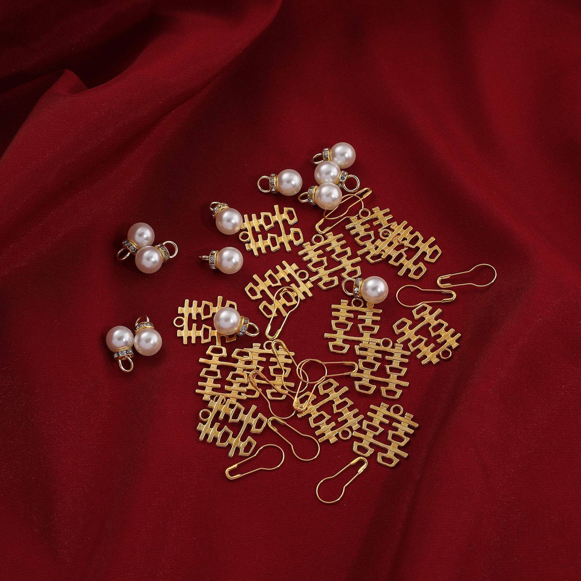 创意喜糖盒喜字伴手礼金属质感吊坠配件婚礼糖果盒高档挂件装饰,节庆用品/礼品,糖盒/糖盒配件,淘宝优惠券,粉丝福利购,淘宝优惠卷