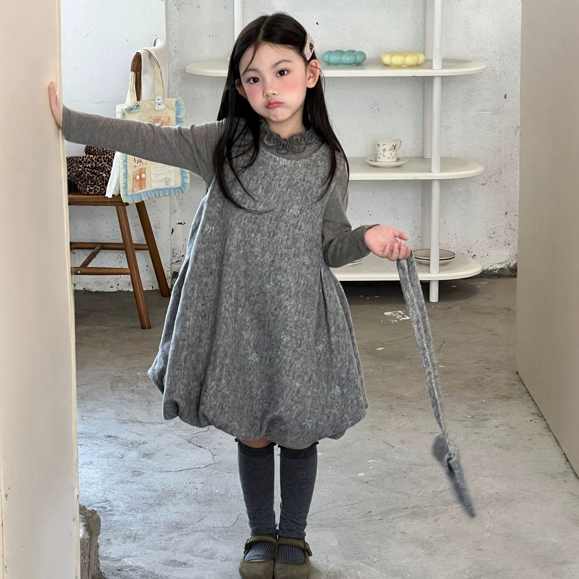 韩系女孩秋季套装2026新款木耳边长袖洋气时髦中大童连衣裙两件套