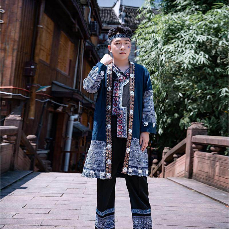 云南少数民族壮族彝族服装男白族土家族瑶族演出服舞台写真