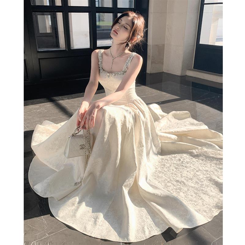 晚礼服女生日party连衣裙2026新款高端轻奢小众千金感吊带公主裙