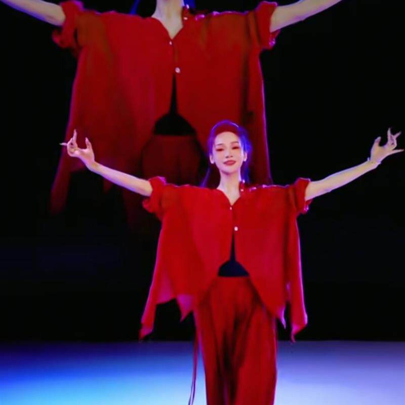 我爱你中国舞蹈服装如愿演出服红色我和我的祖国演出服练功服衬衫