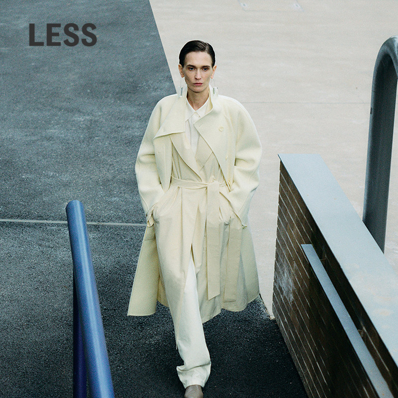 LESS冬休闲简约通勤风外套绵羊毛立领A型宽松呢大衣女2OA813100