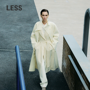 LESS冬休闲简约通勤风外套绵羊毛立领A型宽松呢大衣女2OA813100