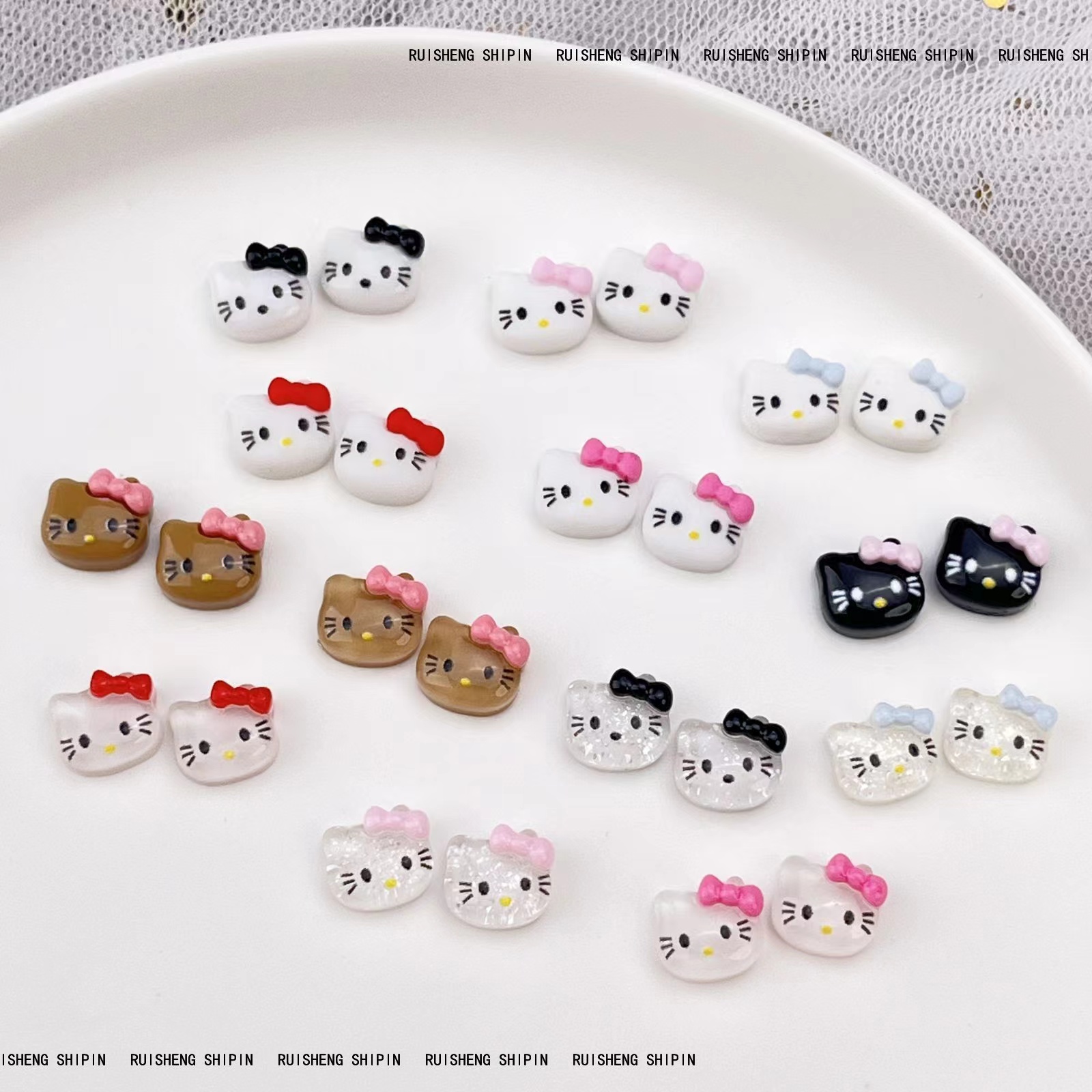 凯蒂猫卡通美甲饰品可爱立体hellokitty猫树脂钻diy指甲耳钉配饰