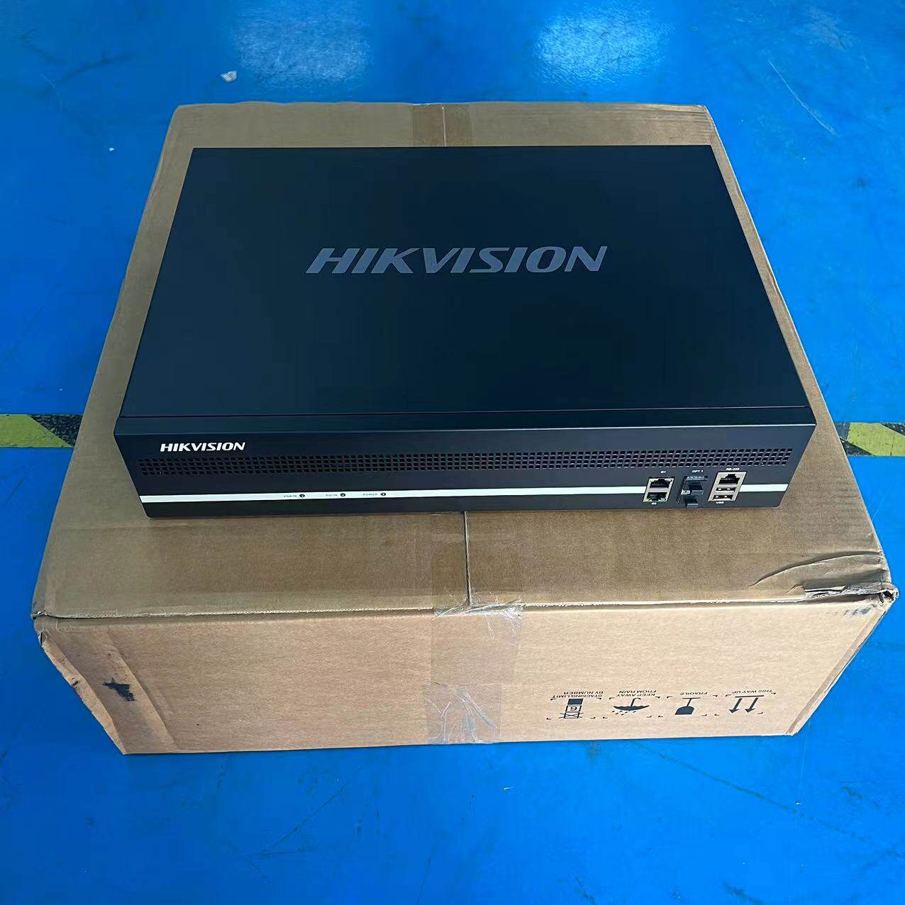 全新海康威视DS-6A12UD解码器12路HDMI高清接口光纤DS-6912UD老款