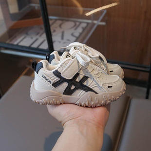 男童鞋子2025春秋新款女童运动鞋老爹鞋小童宝宝软底休闲鞋1-6岁3