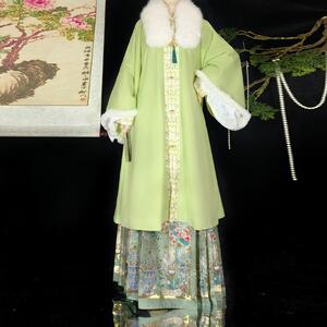 大码汉服梦桑塔秋冬套装长袄明制披袄保暖加绒正品绿色马面裙新品