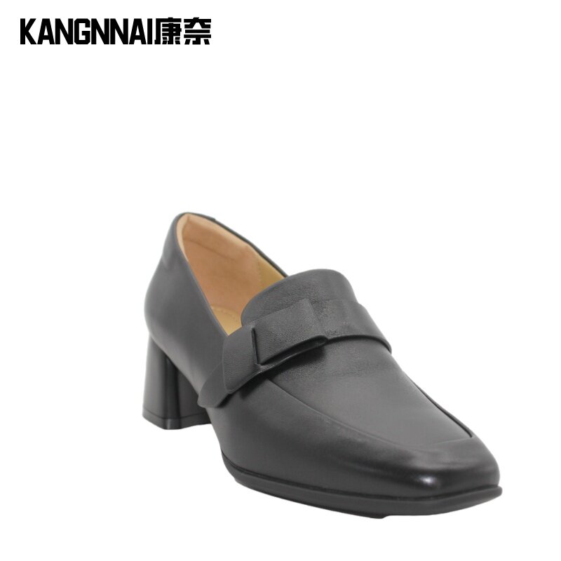 羊皮面料中粗跟女中口单鞋女鞋