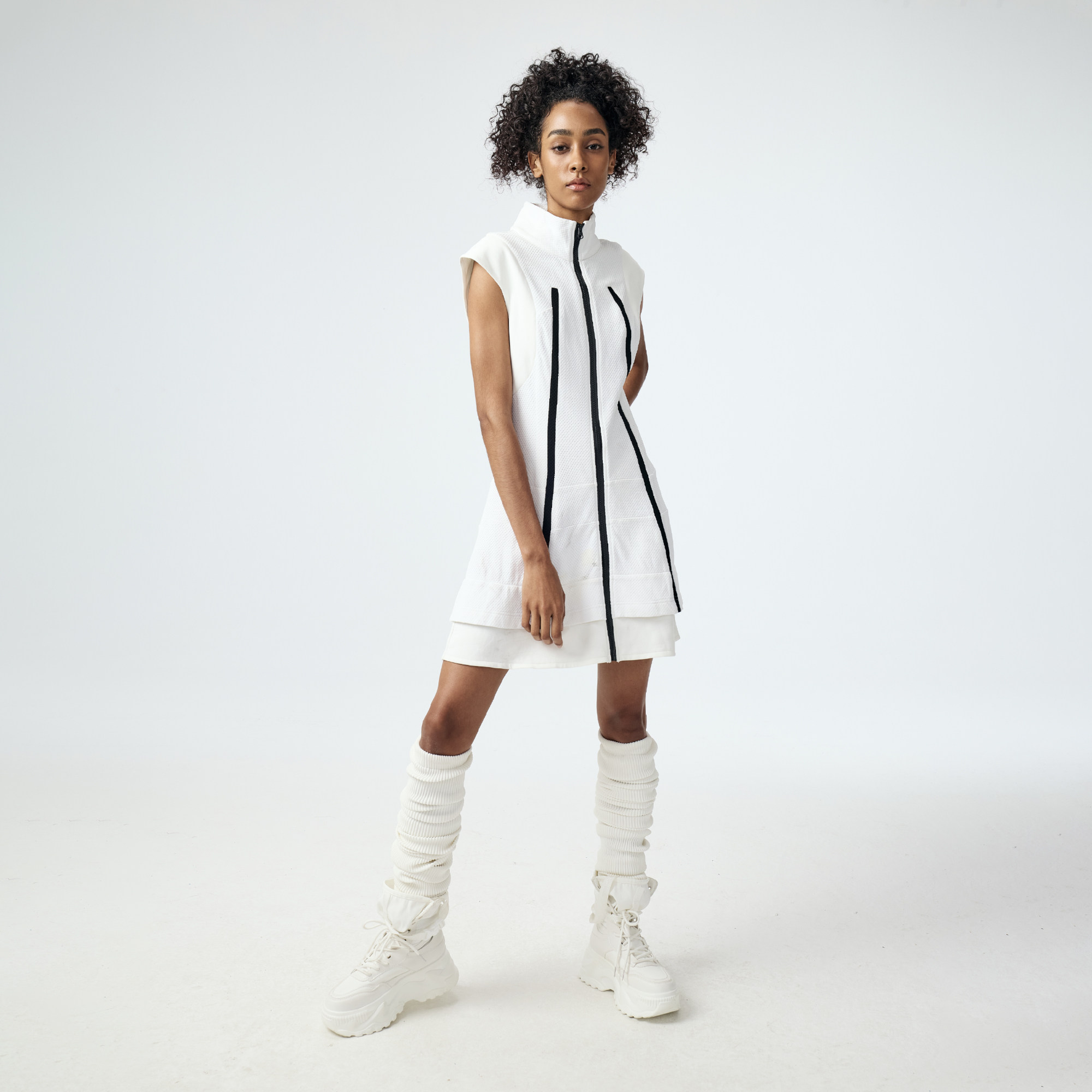 D.MARTINANQUEEN奥感N系列夏季立领拉链运动连衣裙女休闲网球裙