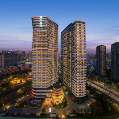 行政房1晚+双早+西陵宴双人正餐1份