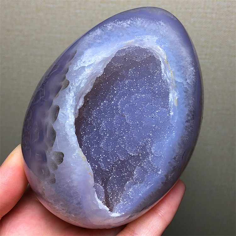 天然玛瑙恐龙蛋原矿标本家居摆件