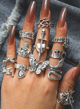 跨境创意蛇形链条青蛙戒指12件套加比海盗骷髅头扑克关节戒指批发