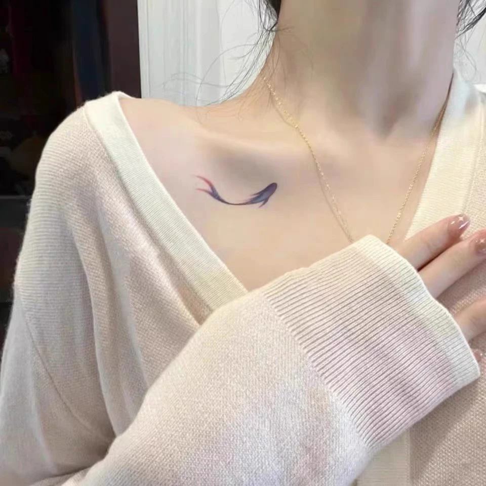 时光鱼你冬季也可贴的纹身贴防水持久锁骨手腕锦鱼时尚高级感贴纸