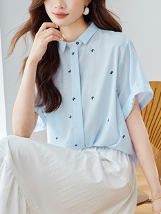 女 25年夏新气质减龄设计感提花小衫 蝴蝶结刺绣短袖 方领撞色蓝衬衫