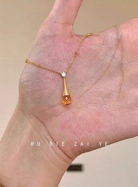 八方来财~金色沙漏水滴项链轻奢高级感气质复古锁骨链