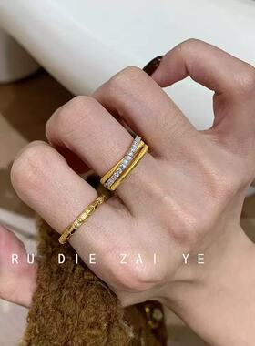 复古镶钻拉丝戒指女纯银人造钻石轻奢高级感中古小众交错戒子批发