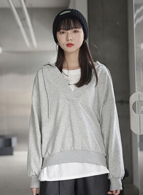 The new all-in-one jumper for fall 2021