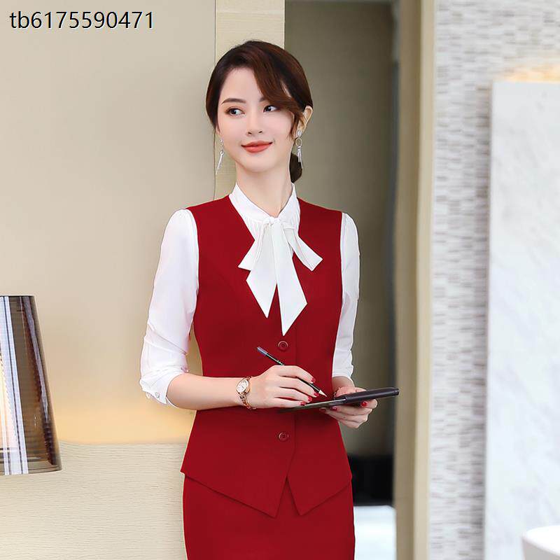 红色职业装短款马甲女酒