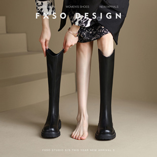 FXSO方巷2025秋季新款显瘦百搭V口长筒靴鞋女士时装靴粗跟长靴子