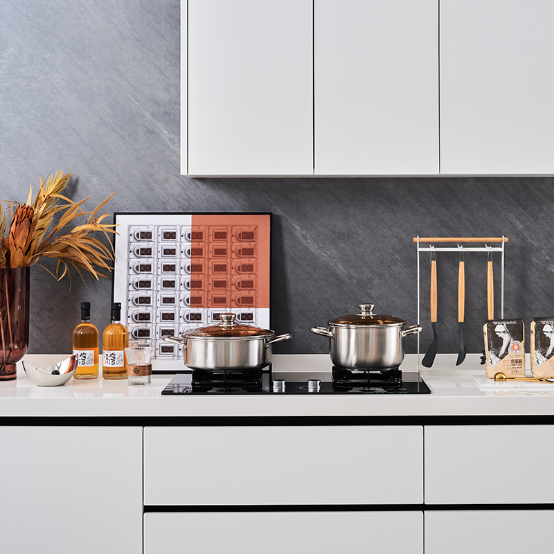 样板间厨房锅具橱柜展厅饰品摆件