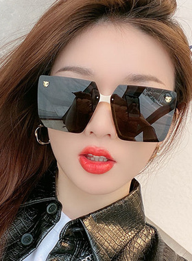 Oversized Sunglasses Women Fashion Square Sun Glasses