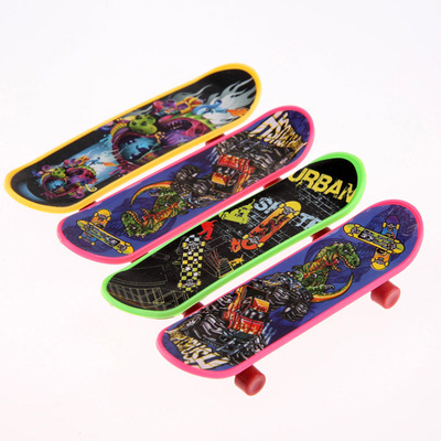 4PCS/pack Finger Board Mini Skateboard Toy Boy Kids Children