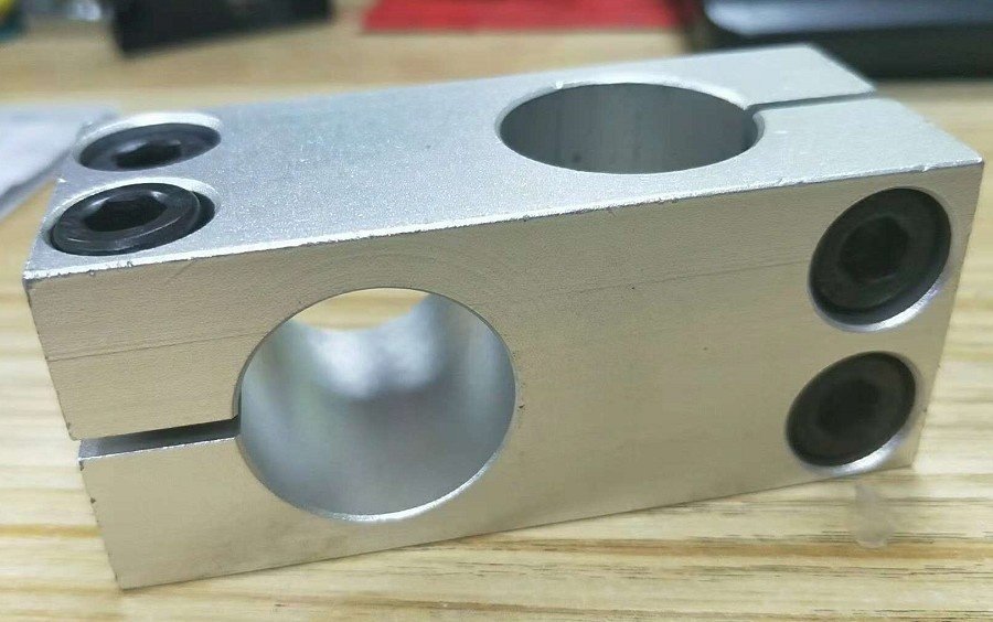 交叉双螺丝孔锁紧光轴支柱固定夹双螺丝孔锁紧十字连接件十字支架