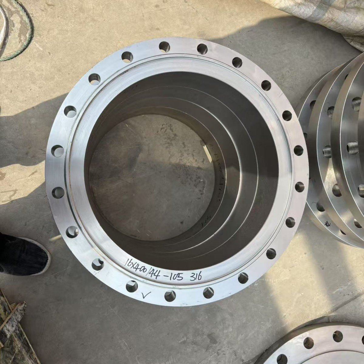 实体厂家碳钢不锈钢法兰国标平焊法兰盘大口径管道用焊接法兰片