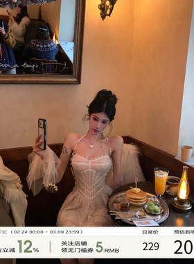 牛牛【在逃公主】温柔温婉优雅气质纯欲蕾丝鱼骨连衣裙N25Q30424