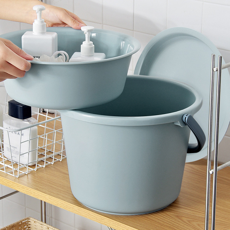 学生宿舍水桶脸盆三件套带盖子家用手提水桶简约盆塑料洗澡桶