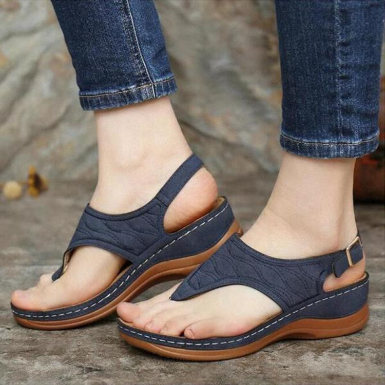 womenflatsandalsbig