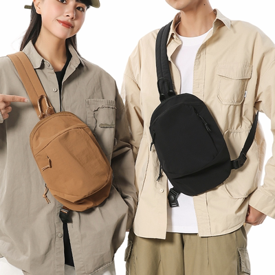 胸包女轻便防水斜挎包男款运动包