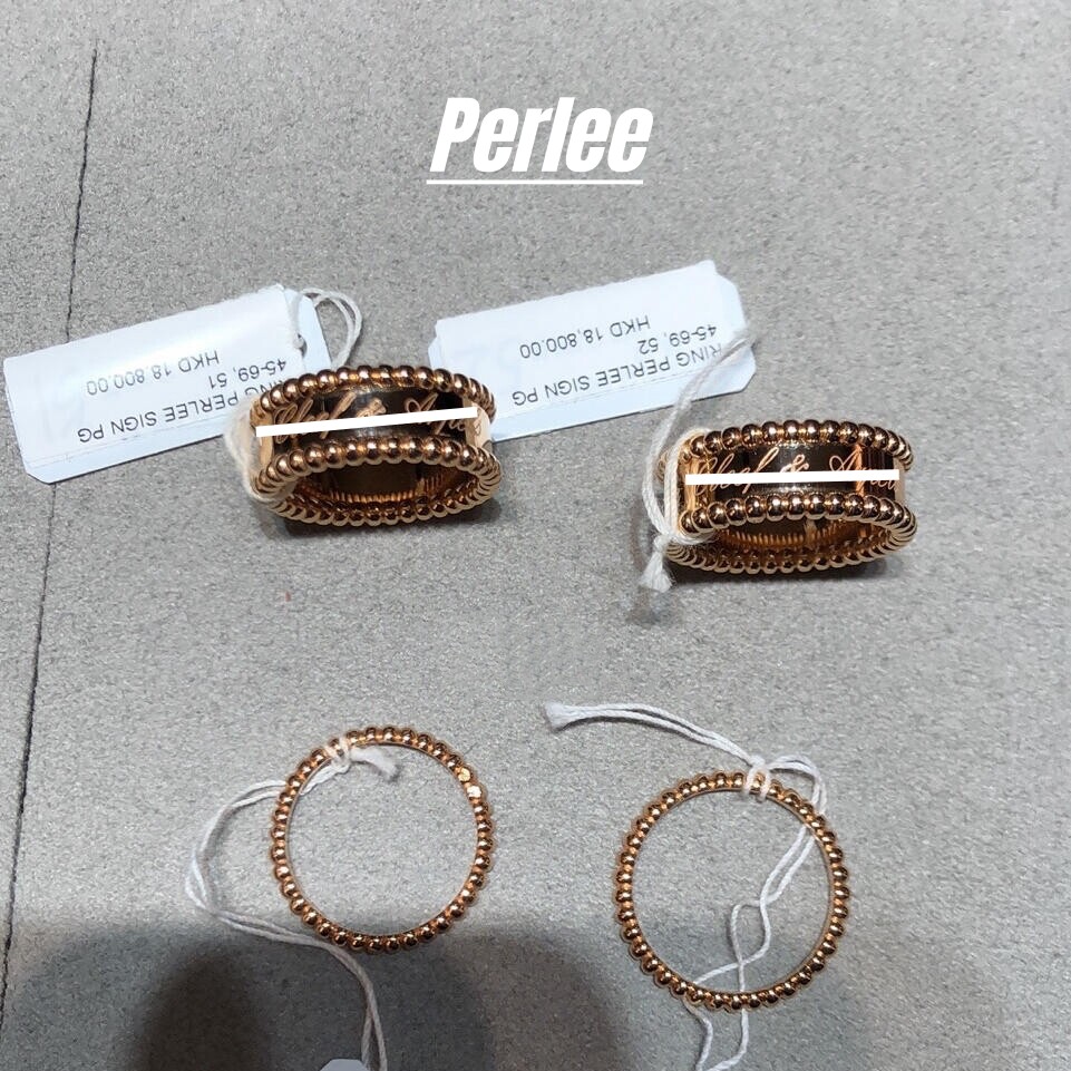 V金Perl&eacute;e签名戒指女镀18K金玫瑰金素圈标志英文指环简约无钻款