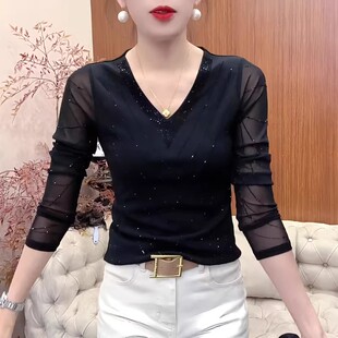 法式高级感黑色V领长袖女2026春季新款时尚气质优雅大码显瘦上衣