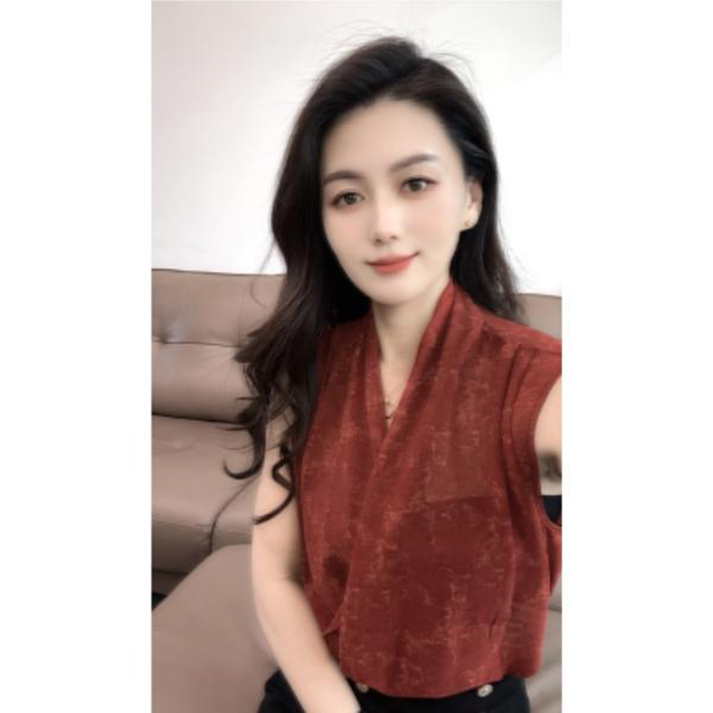高级感减龄背心女夏装新款性感V领交叉无袖上衣修身内搭西装小衫