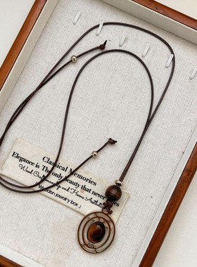 美拉德皮绳秋冬高档百搭气质毛衣链项链女款2025新款毛衣装饰配饰