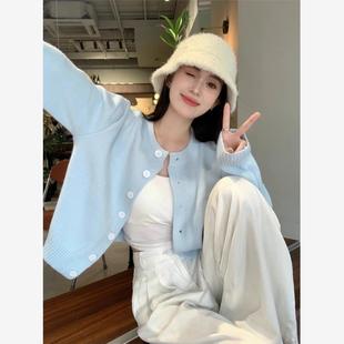 浅蓝色长袖针织衫女秋季款温柔风奶系软糯宽松短款开衫毛衣外套女