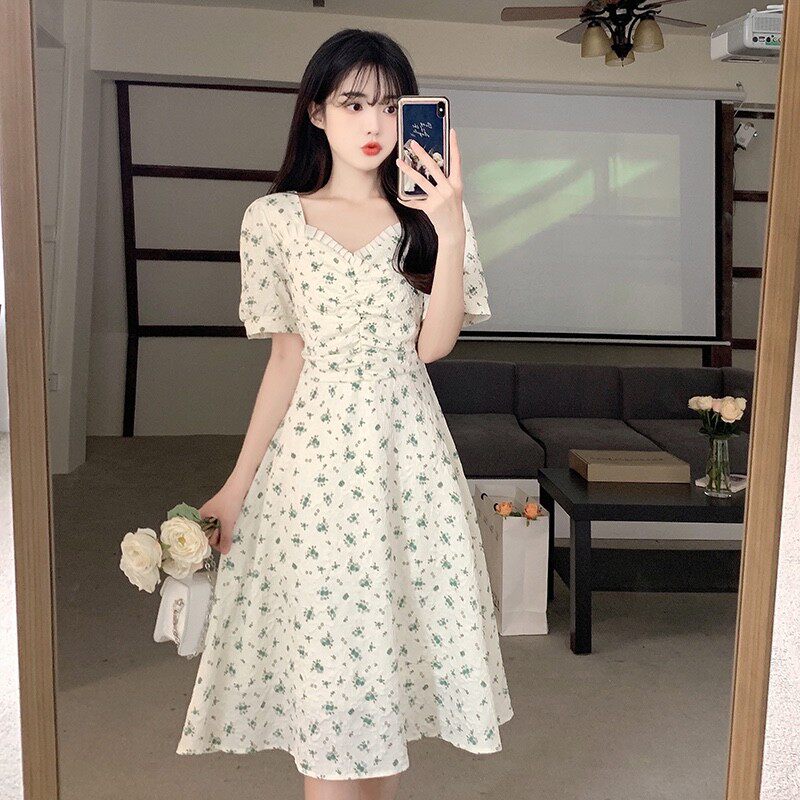 法式碎花甜美风洋装女夏季大尺码胖mm收腰显瘦遮肚梨形身材V领裙