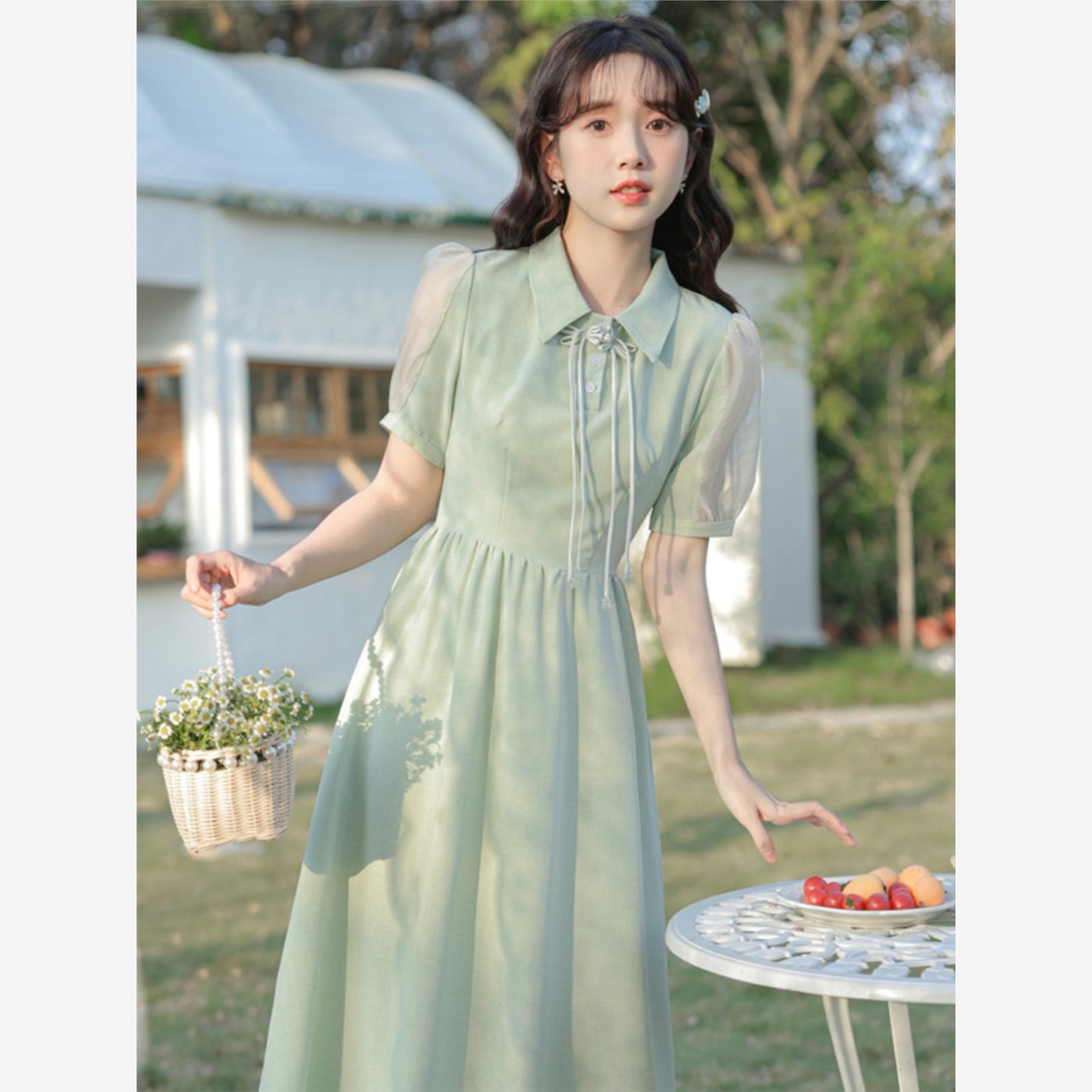 茶歇法式绿色连衣裙女夏