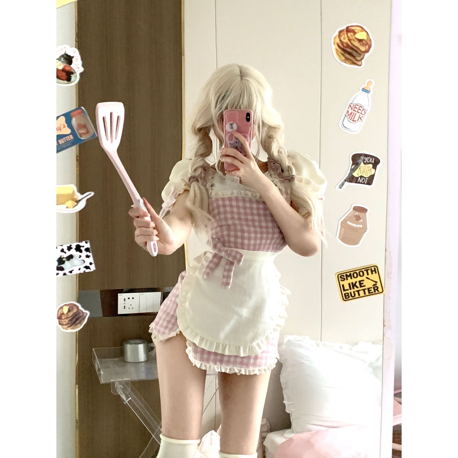 kitty甜厨 夏季粉色格子吊时尚套装