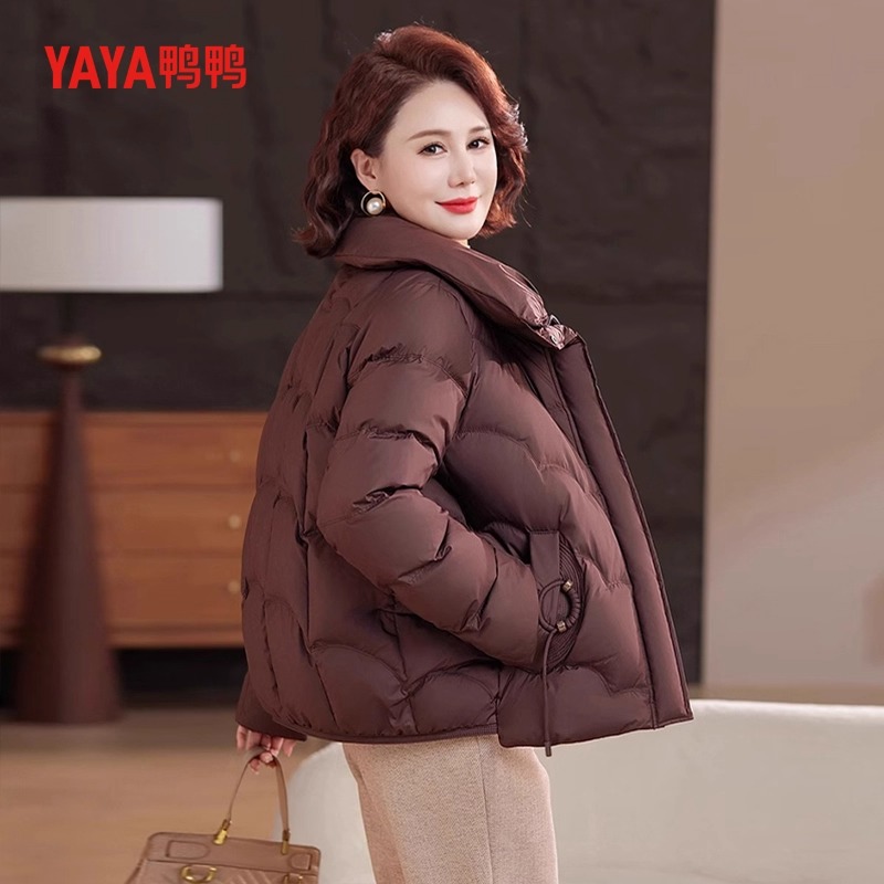 鸭鸭中老年妈妈冬装羽绒服女