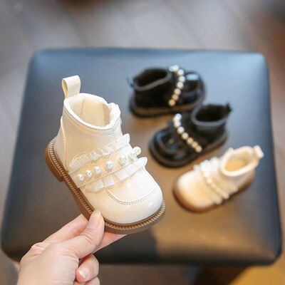 女宝宝春秋单鞋小皮鞋休闲短靴婴儿学步鞋女童靴子软底公主鞋冬季