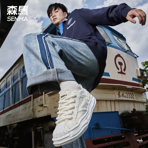 森马男鞋2025新款秋冬季情侣贝壳头板鞋运动休闲鞋厚底潮流小白鞋