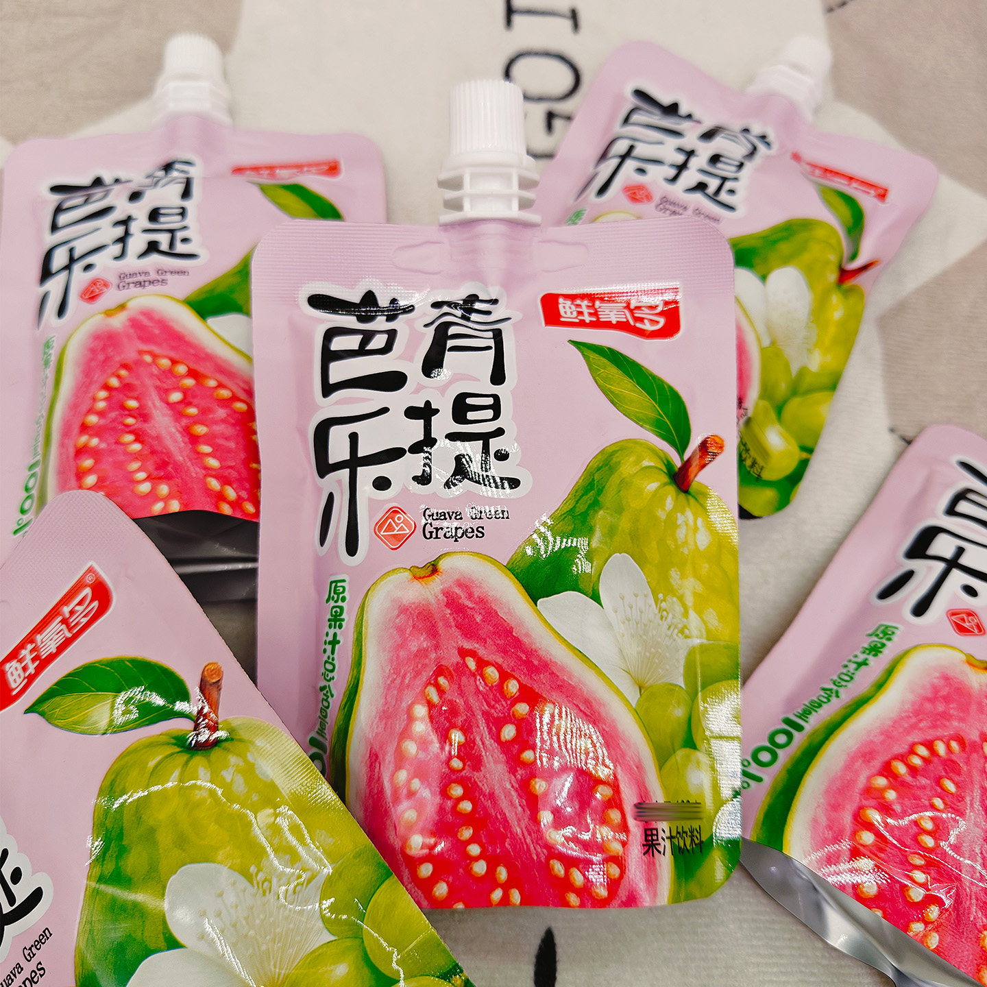 鲜氧多芭乐青提果汁饮料袋装100g携带方便饮品夏季解渴解暑方便